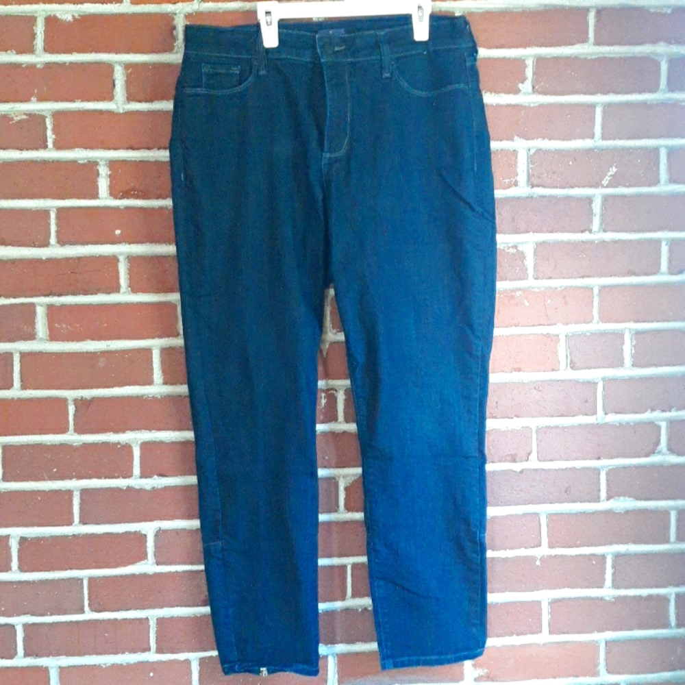 Ankle Jeans